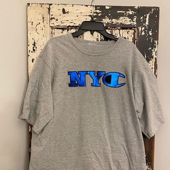 🔥Cool Champion T-Shirt NYC Mosaic Style Logo Tee. - Picture 1 of 5
